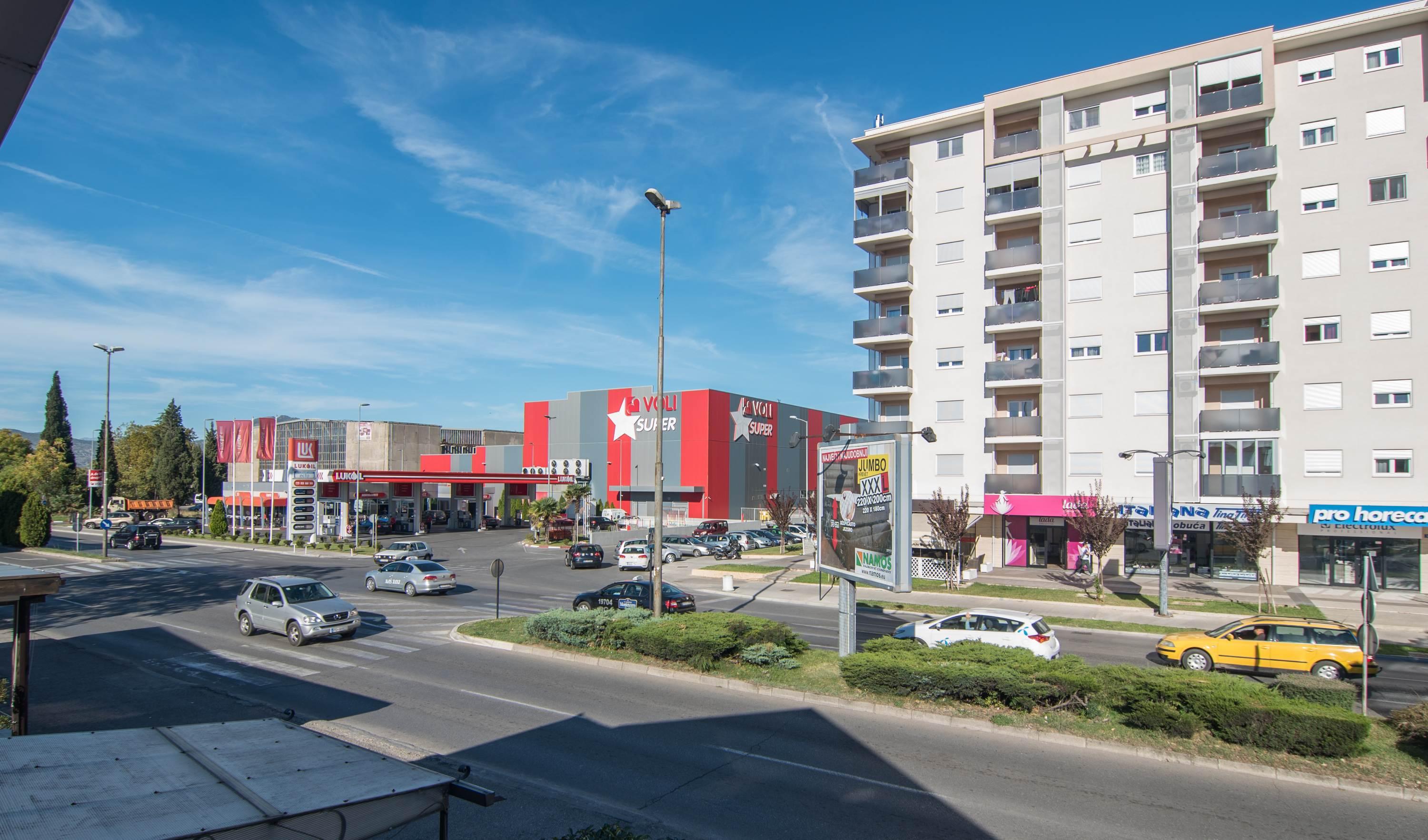 Hotel Ambiente Podgorica Exteriör bild